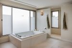 Composiet Keukenblad Calacatta Gold Silestone
